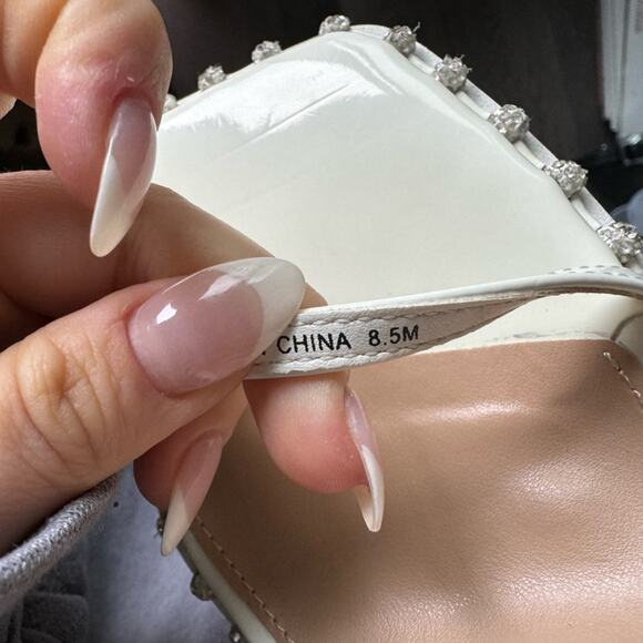 Steven Madden Zelle White Rhinestone Heels Size 8.5 - Picture 13 of 13